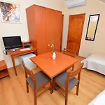 Private Parking And Kitchen Клайпеда