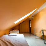 Private Parking And Kitchen Apartment *