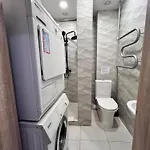 Апартаменты Private Parking And Kitchen Клайпеда