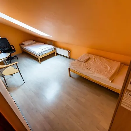 Private Parking And Kitchen 克莱佩达