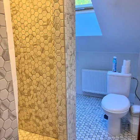 Private Parking And Kitchen Lägenhet *