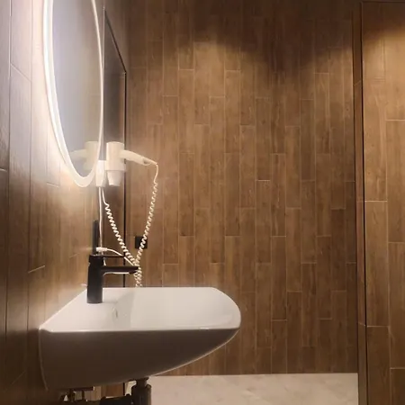 Private Parking And Kitchen Lägenhet *