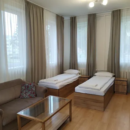 公寓 Private Parking And Kitchen *