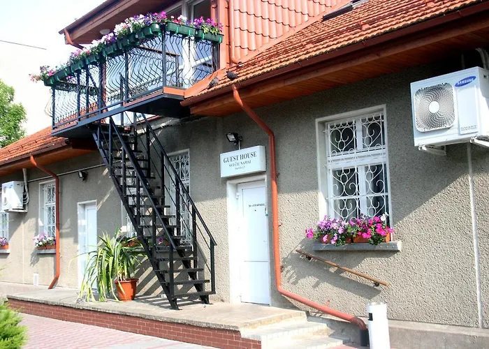 Private Parking And Kitchen 克莱佩达