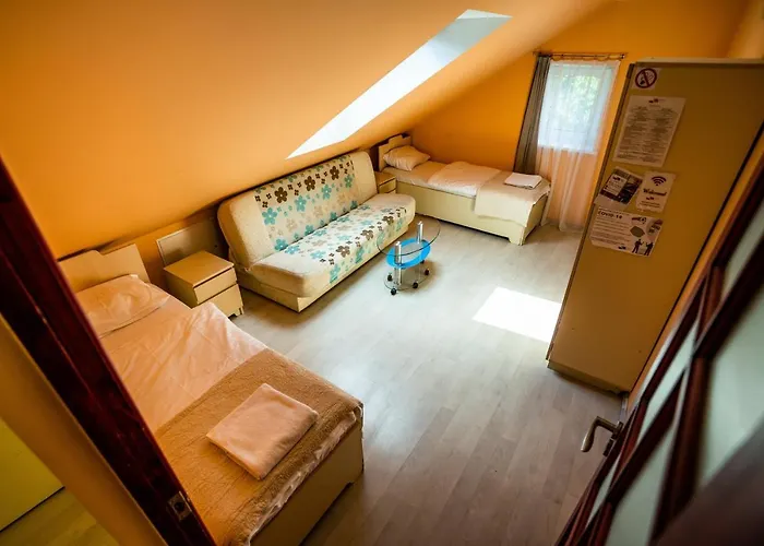 Apartament Private Parking And Kitchen