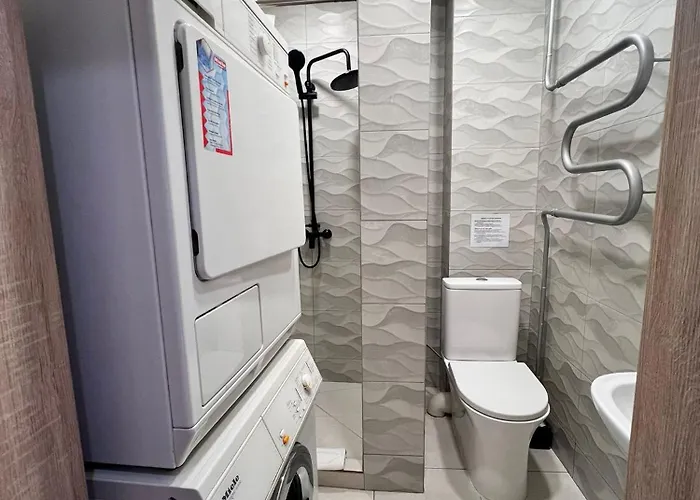 公寓 Private Parking And Kitchen 克莱佩达