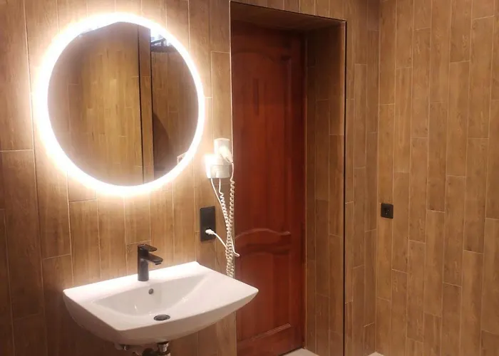 公寓 Private Parking And Kitchen *